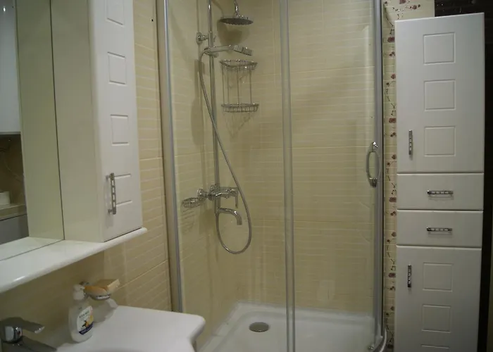 Usad'ba Razumovskogo *