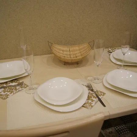 דירה Usad'ba Razumovskogo *